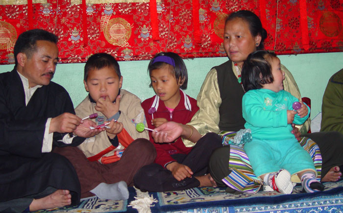 Lo Sar 2003